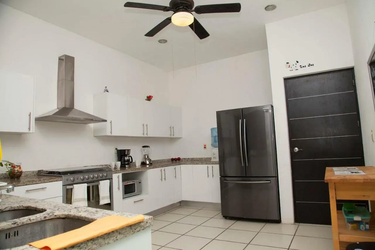 Beautiful Private Villa For 16 Pax With Garden, Bbq And Pool, 신데 델 카르멘 0*,