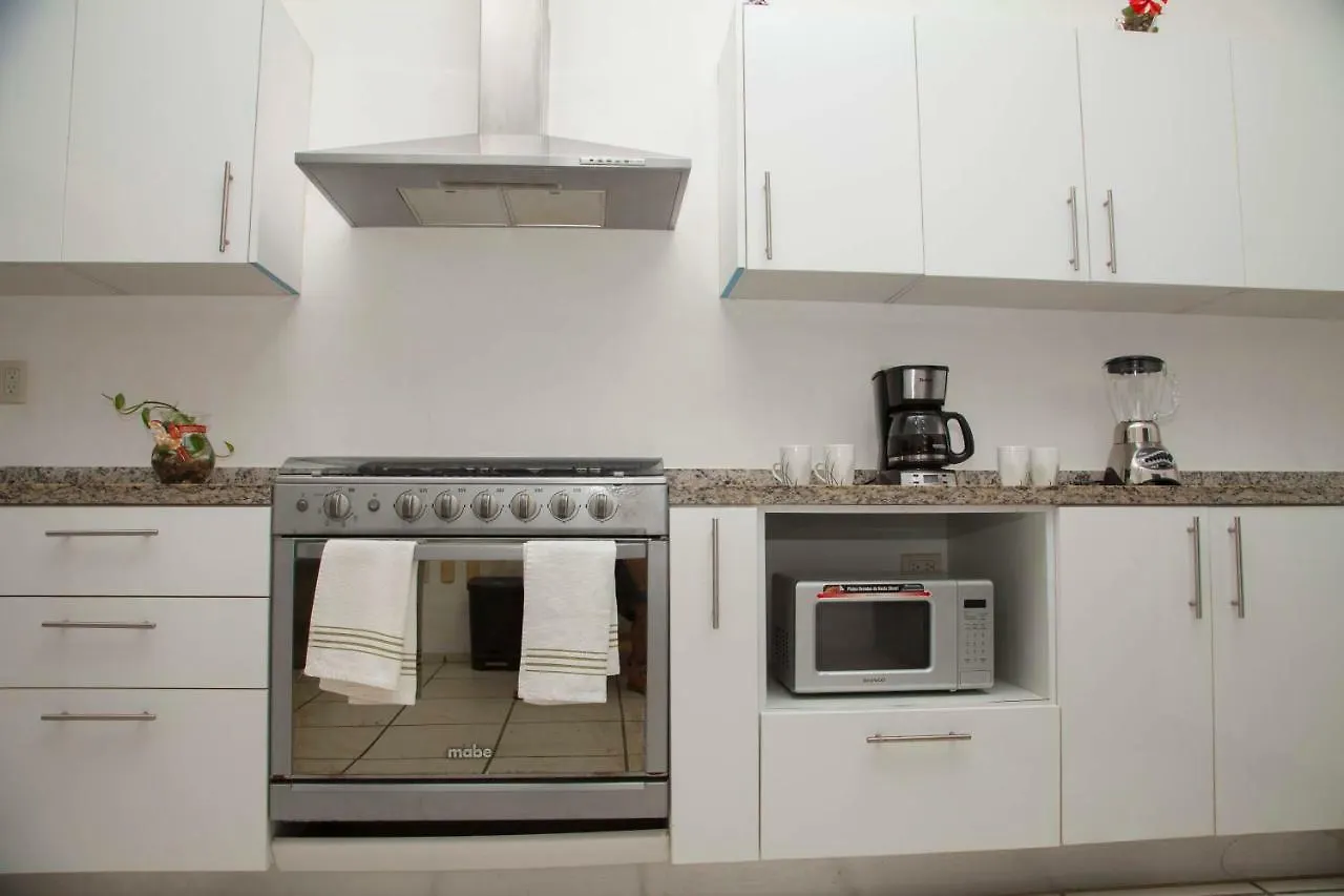 Beautiful Private Villa For 16 Pax With Garden, Bbq And Pool, 신데 델 카르멘 0*,  멕시코
