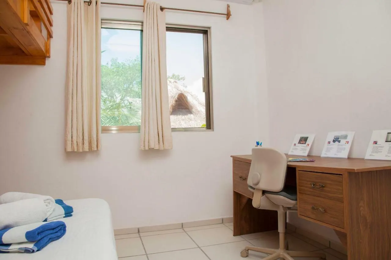 Beautiful Private Villa For 16 Pax With Garden, Bbq And Pool, 신데 델 카르멘 0*,