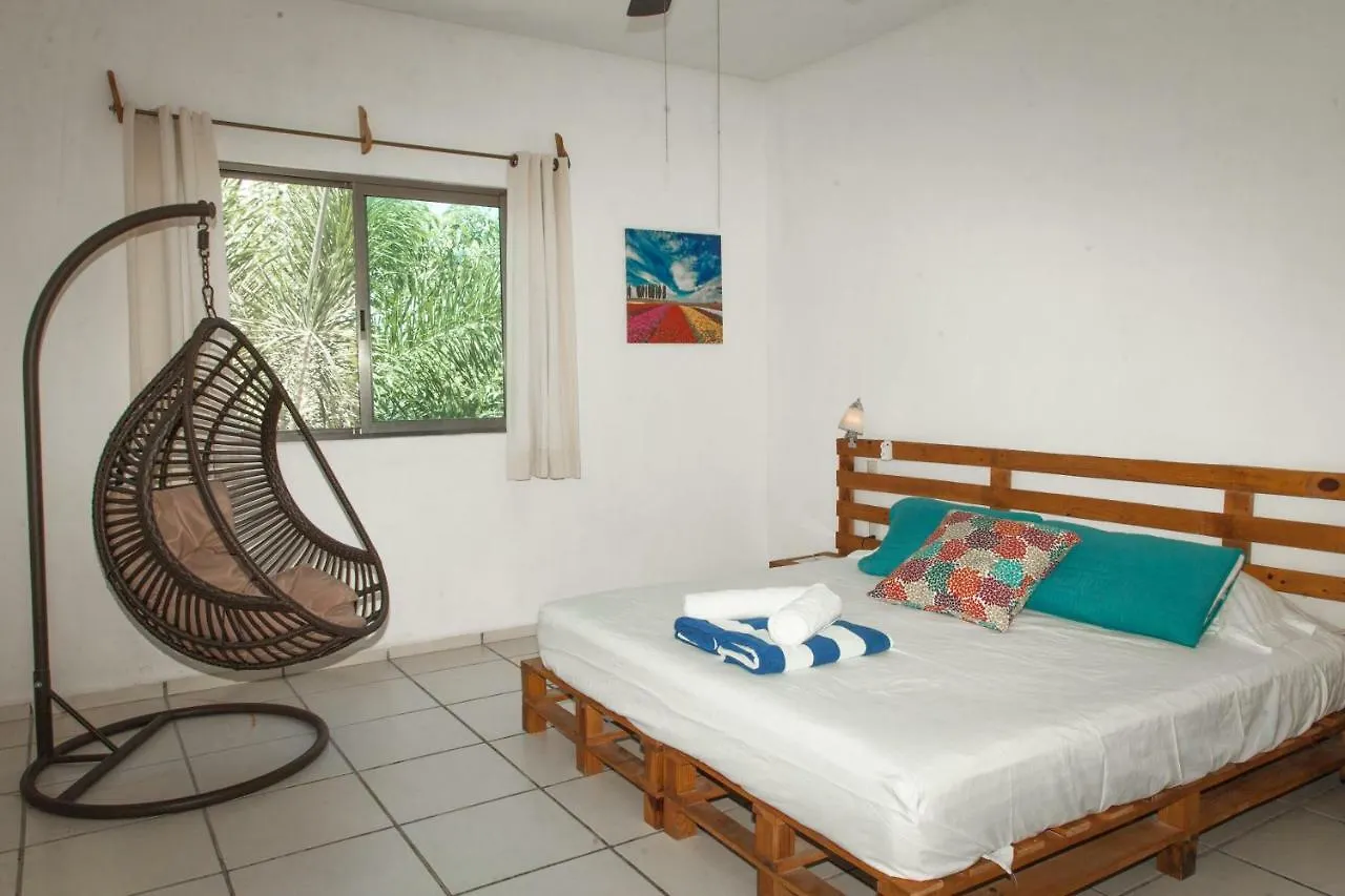 Beautiful Private Villa For 16 Pax With Garden, Bbq And Pool, Playa Del Carmen Dom wakacyjny