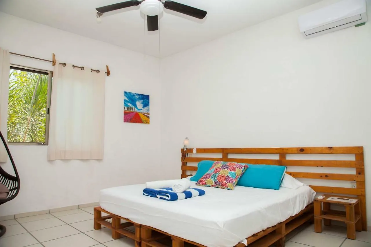 Beautiful Private Villa For 16 Pax With Garden, Bbq And Pool, Playa Del Carmen Messico