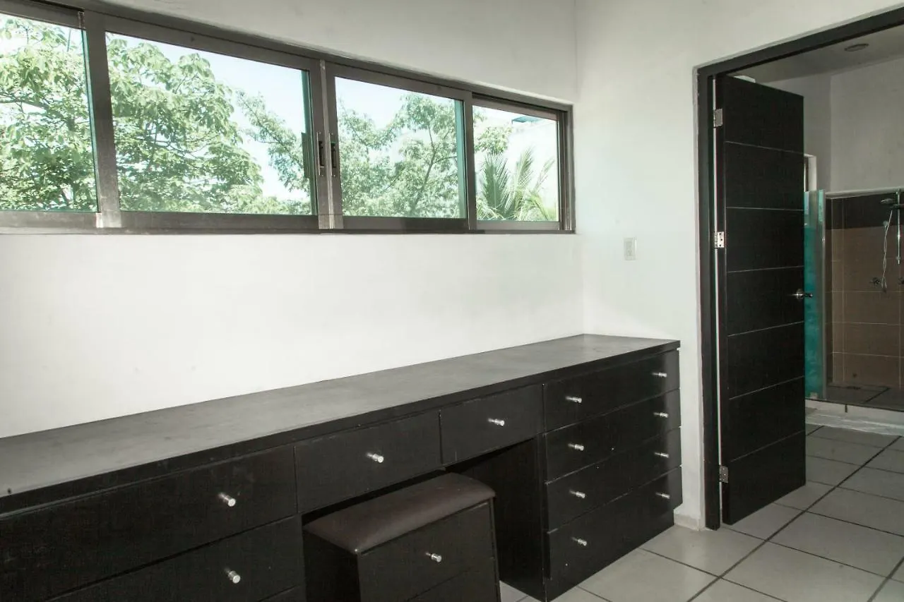 Beautiful Private Villa For 16 Pax With Garden, Bbq And Pool, Playa Del Carmen 0*,  Messico
