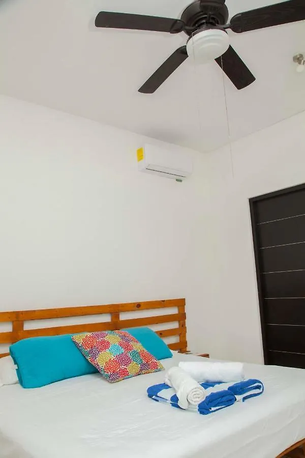 Beautiful Private Villa For 16 Pax With Garden, Bbq And Pool, Playa Del Carmen Casa vacanze